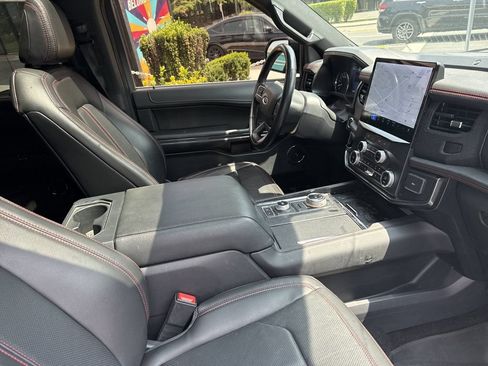 Used 2022 Ford Expedition Limited AWD/4WD image 27