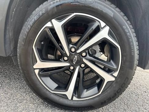 Used 2023 Chevrolet TrailBlazer RS AWD/4WD image 39