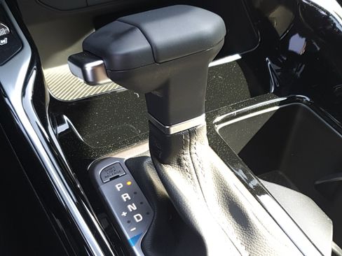 New 2025 Kia Sorento SX Prestige w/ Olive Brown Leather Package image 36