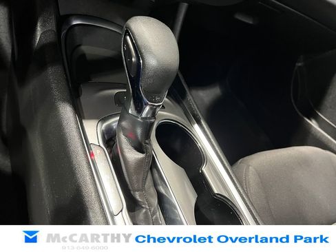 Used 2024 Chevrolet Malibu LT FWD image 18