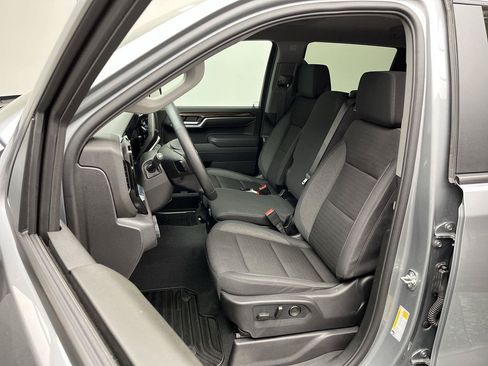 Used 2026 Chevrolet Silverado 1500 LT AWD/4WD image 10