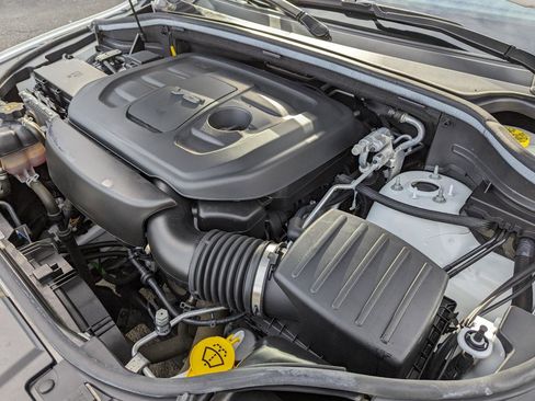 Used 2022 Dodge Durango GT image 50