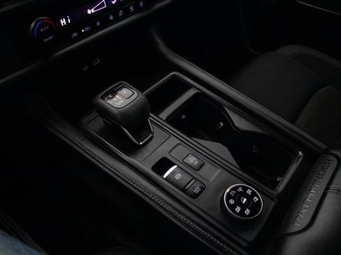 Used 2023 Nissan Pathfinder S w/ Cargo Package image 35