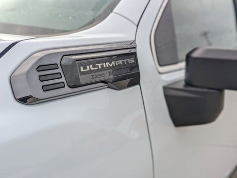 New 2026 GMC Sierra 2500 Denali Ultimate image 11