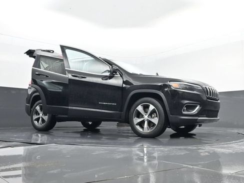 Used 2019 Jeep Cherokee Limited AWD/4WD image 33
