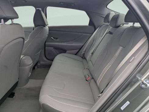 New 2026 Hyundai Elantra SEL Sport image 14