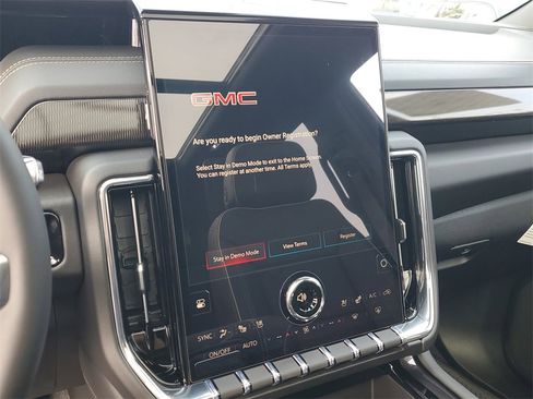 New 2026 GMC Yukon Elevation w/ Elevation Premium Package image 15