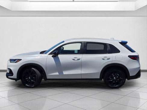 Certified 2025 Honda HR-V Sport image 8