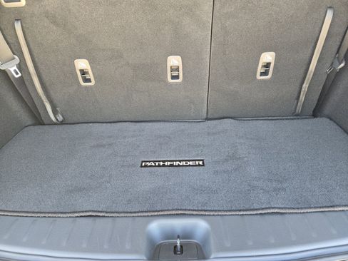 New 2026 Nissan Pathfinder S image 26