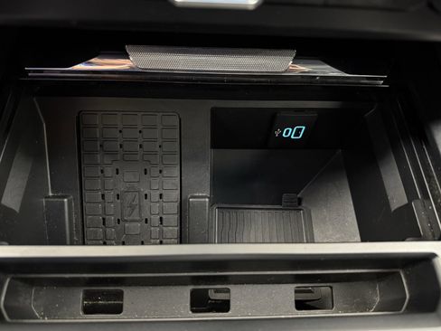 Used 2025 Ford F350 Lariat w/ Lariat Ultimate Package image 20