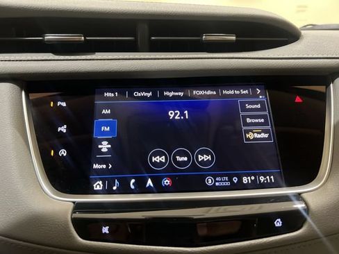 Certified 2024 Cadillac XT5 Premium Luxury w/ Technology Package FWD image 12