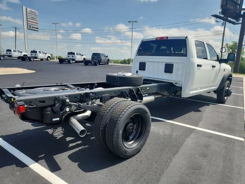 New 2026 RAM 5500 Tradesman AWD/4WD image 8