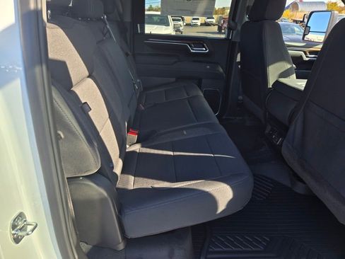 New 2026 Chevrolet Silverado 2500 LT image 7