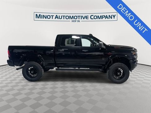 New 2025 RAM 2500 Big Horn AWD/4WD image 9