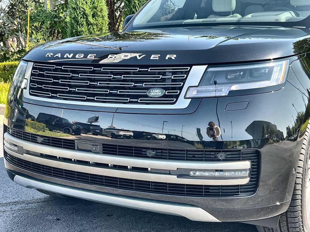 New 2026 Land Rover Range Rover SE AWD/4WD image 9