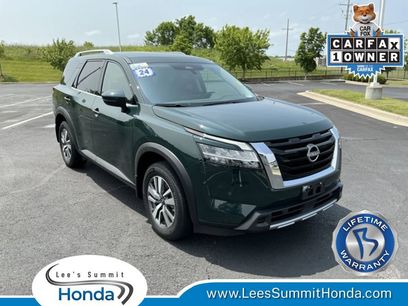 Used 2024 Nissan Pathfinder SL
