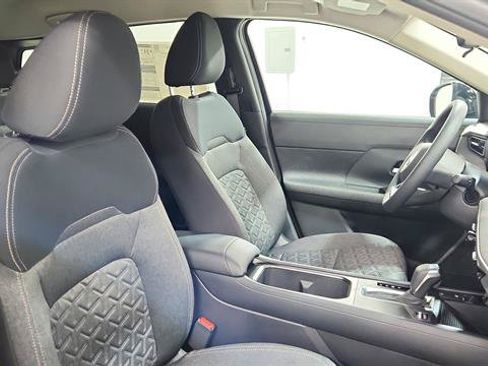 Certified 2026 Nissan Kicks SV FWD image 24