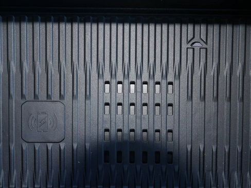 New 2026 Jeep Grand Cherokee Limited w/ Luxury Tech Group II image 4