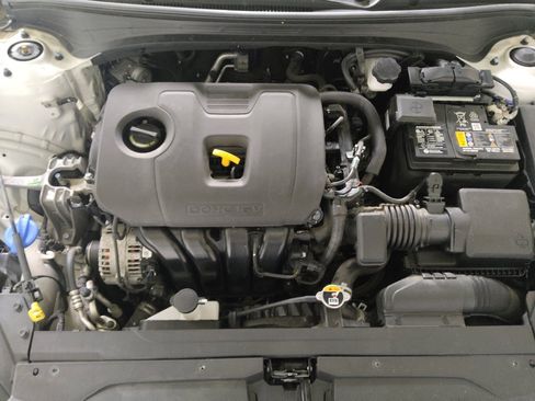 Used 2022 Kia Forte LXS FWD image 30