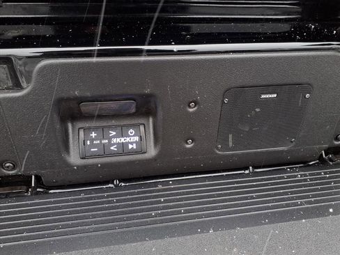 Certified 2024 GMC Sierra 1500 AT4X image 36