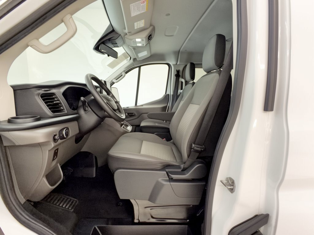 Certified 2025 Ford Transit 350 XLT RWD image 5