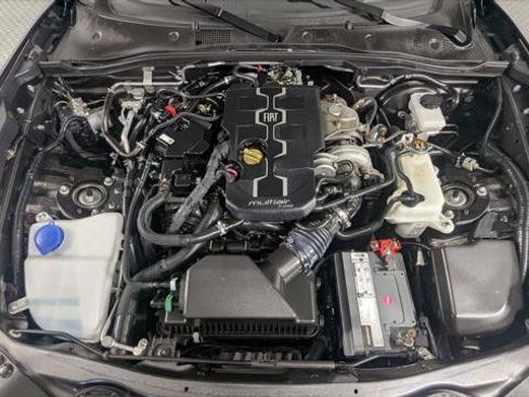 Used 2017 FIAT 124 Spider Classica image 20