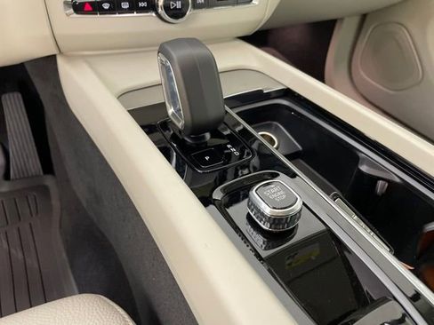 Certified 2024 Volvo XC60 T8 Plus w/ Protection Package image 19