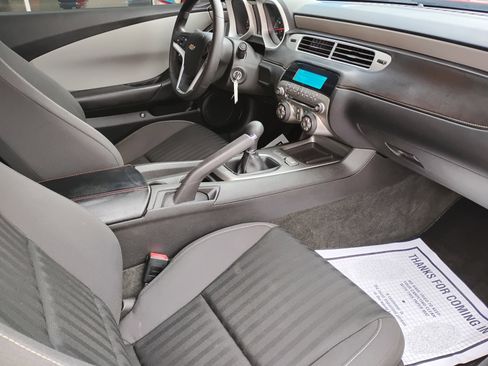 Used 2014 Chevrolet Camaro LS RWD image 10