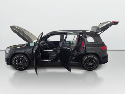 New 2026 Mercedes-Benz GLB 35 AMG 4MATIC image 10