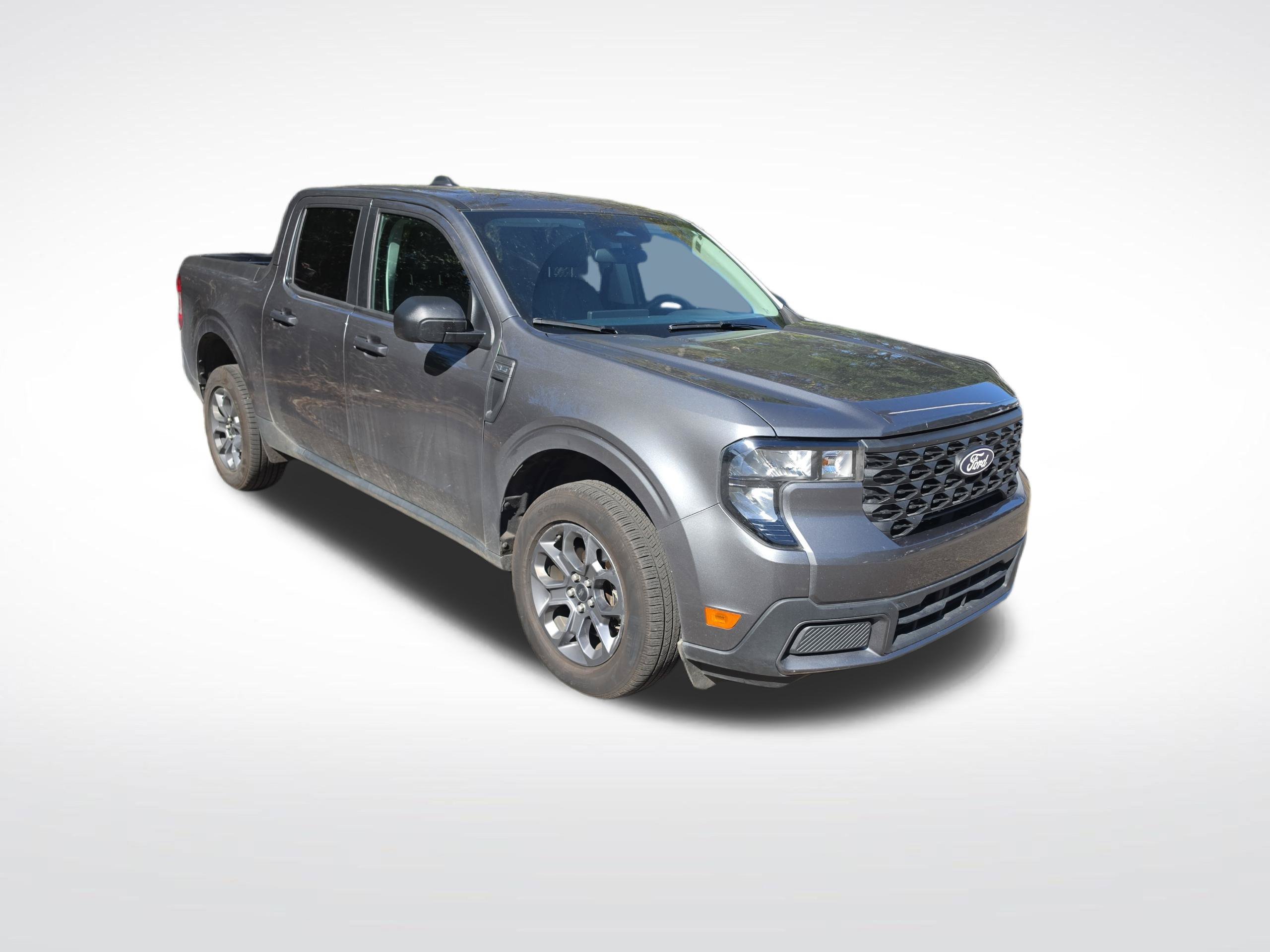 Used 2025 Ford Maverick XLT FWD image 3