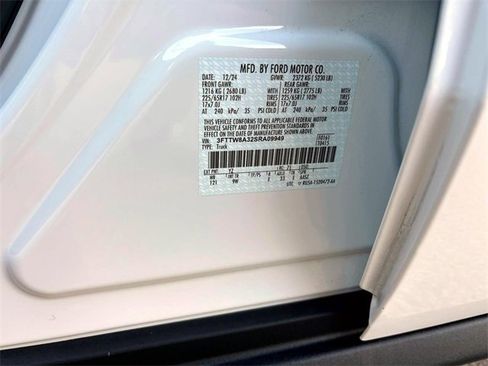 Used 2025 Ford Maverick XL image 30