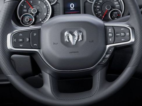 New 2026 RAM 5500 Tradesman w/ Chrome Appearance Group AWD/4WD image 17