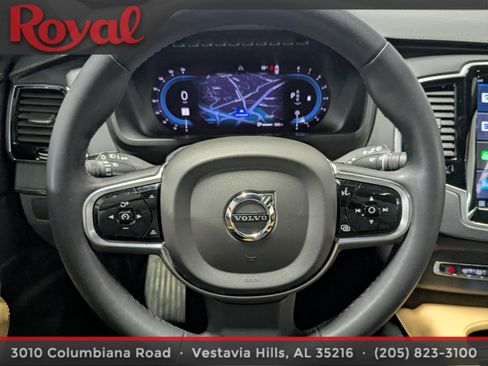 Used 2024 Volvo XC90 B6 Ultimate w/ Protection Package Premier image 22