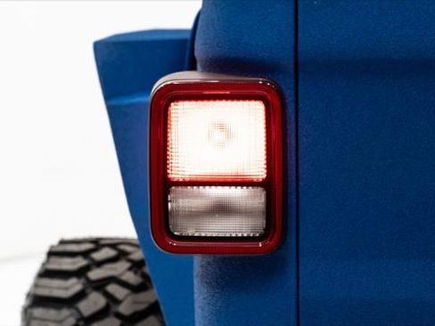 Used 2021 Jeep Gladiator Sport image 41