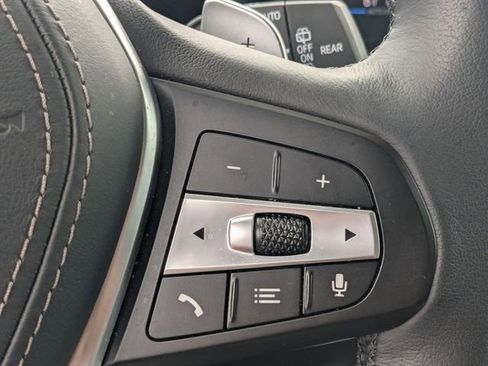 Used 2024 BMW X5 sDrive40i w/ Premium Package RWD image 18