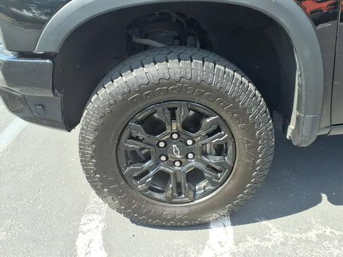 Used 2024 Chevrolet Silverado 1500 ZR2 w/ LPO, Dark Essentials Package AWD/4WD image 15