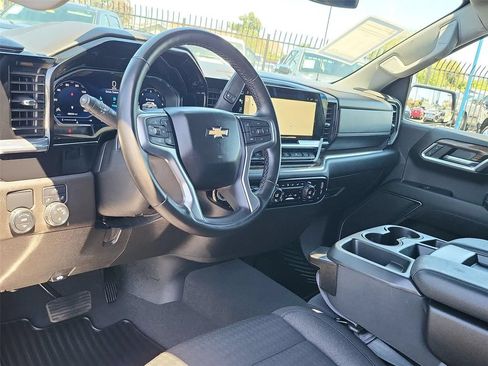 Used 2023 Chevrolet Silverado 1500 LT w/ All Star Edition Plus RWD image 2