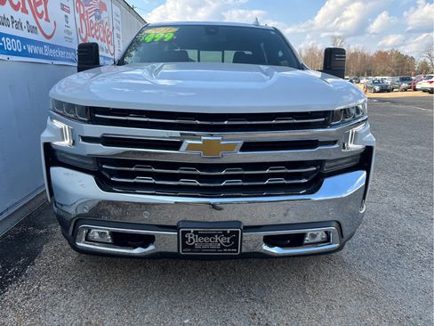 Used 2021 Chevrolet Silverado 1500 LTZ w/ LTZ Premium Package image 5