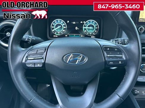 Used 2022 Hyundai Kona Limited AWD/4WD image 22