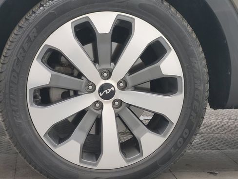 Used 2022 Kia Telluride EX w/ EX Premium Package FWD image 31