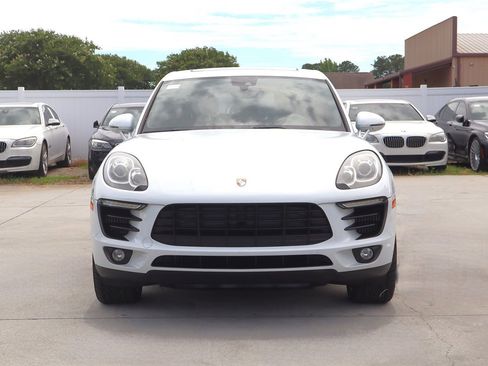 Used 2017 Porsche Macan S AWD/4WD image 2
