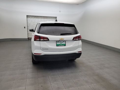 Used 2022 Chevrolet Equinox LS w/ LPO, Floor Liner Package FWD image 6