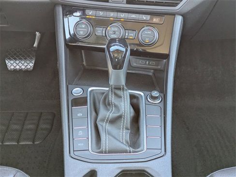 Certified 2023 Volkswagen Jetta SE image 15