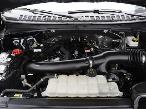 Used 2025 Ford Expedition Active AWD/4WD image 28