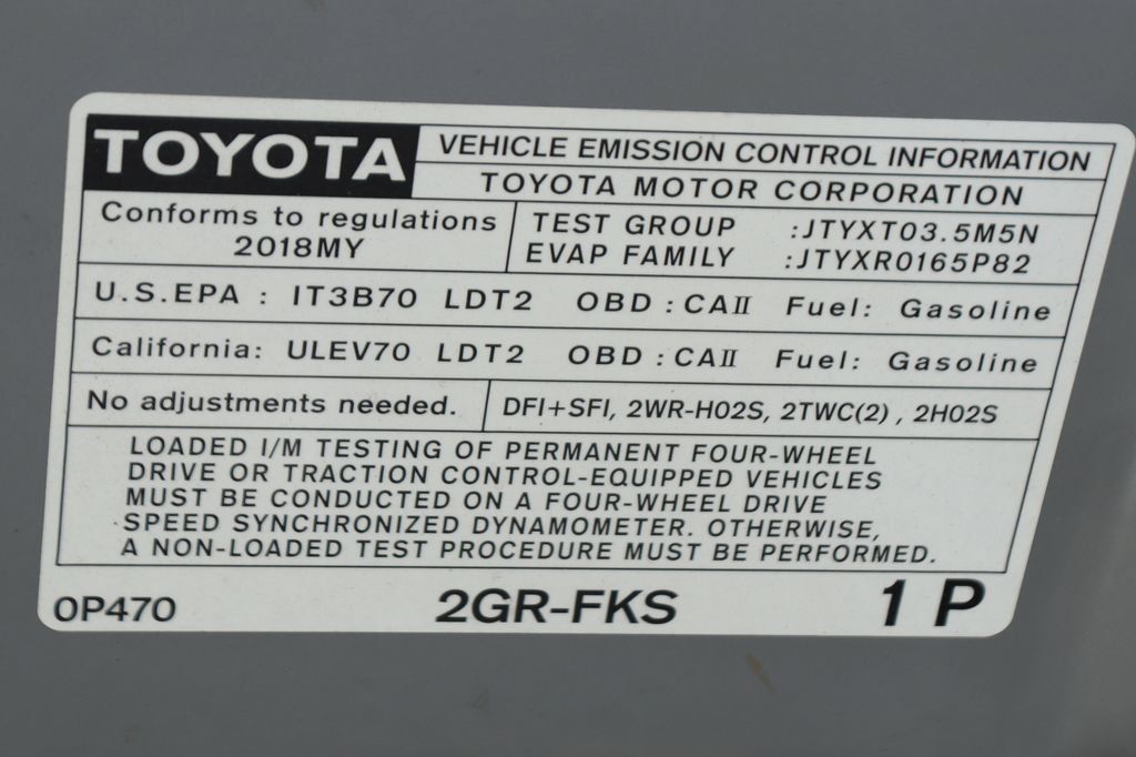 Used 2018 Toyota Tacoma TRD Off-Road AWD/4WD image 14