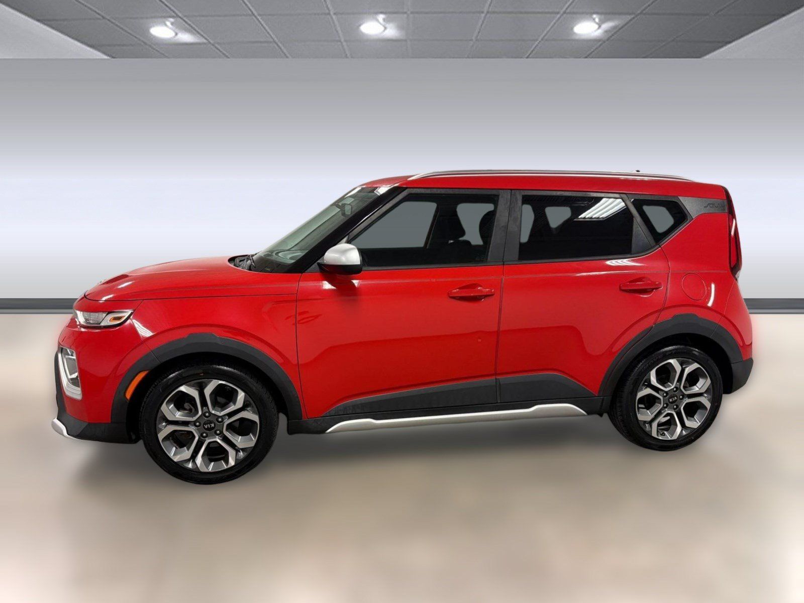 Used 2020 Kia Soul X-Line FWD image 2