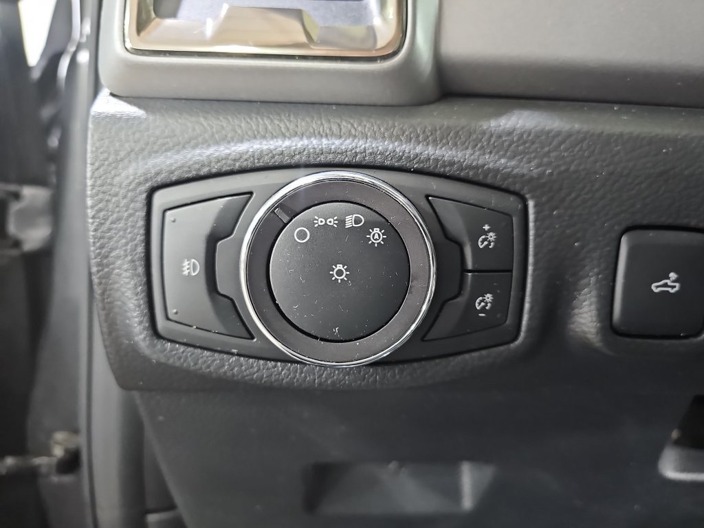 Used 2019 Ford Ranger XLT w/ Equipment Group 302A Luxury AWD/4WD image 30