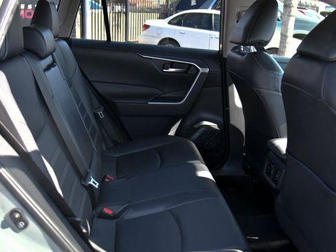 Used 2023 Toyota RAV4 XLE Premium FWD image 44