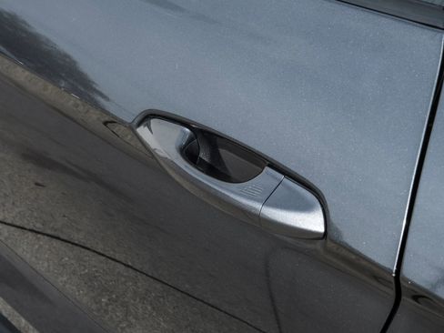 Used 2017 Ford Mustang GT w/ GT Performance Package image 32