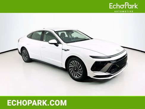 Used 2025 Hyundai Sonata SEL image 1